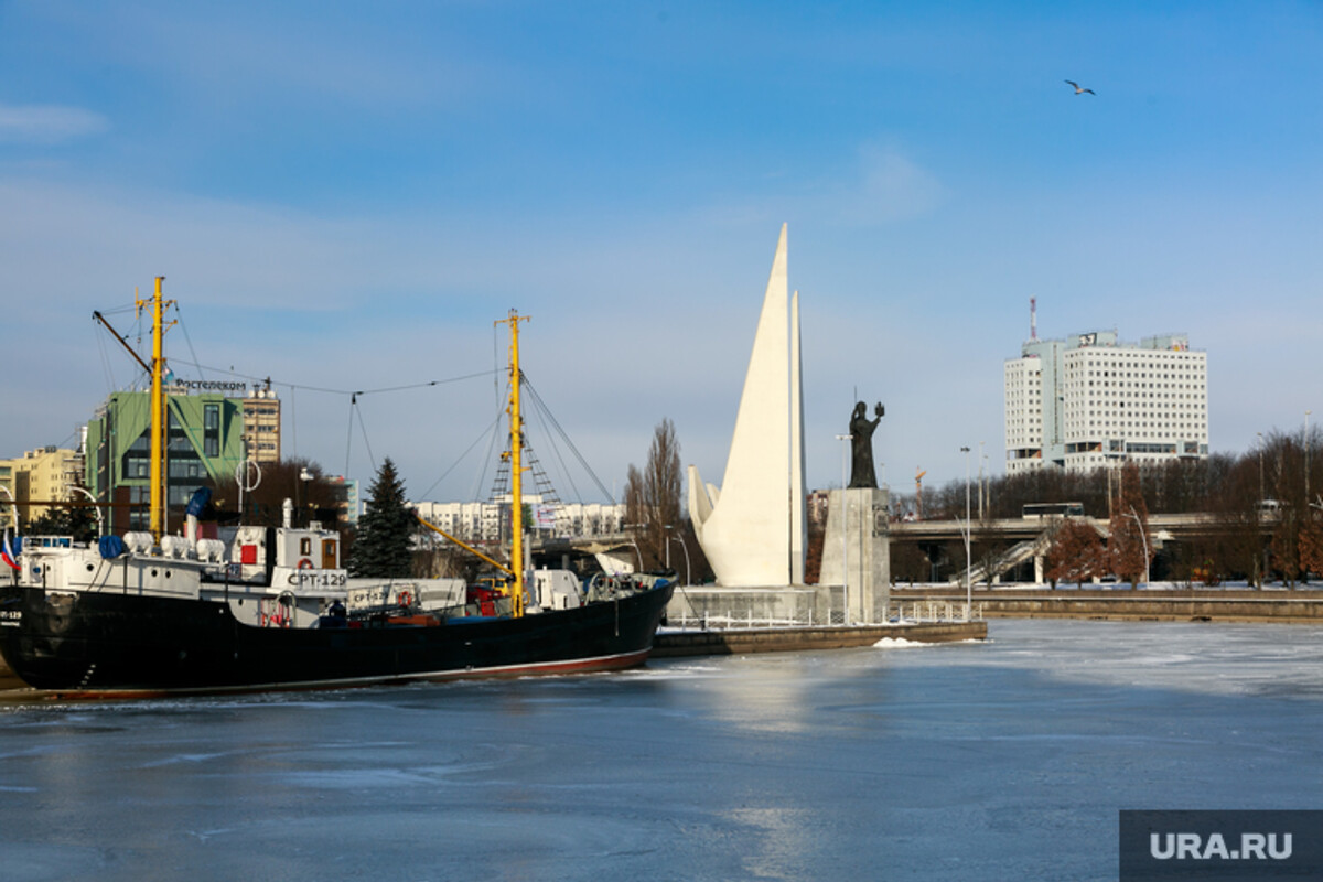Эксперт: Запрет Литвы морского транзита в Калининград станет объявлением войны России