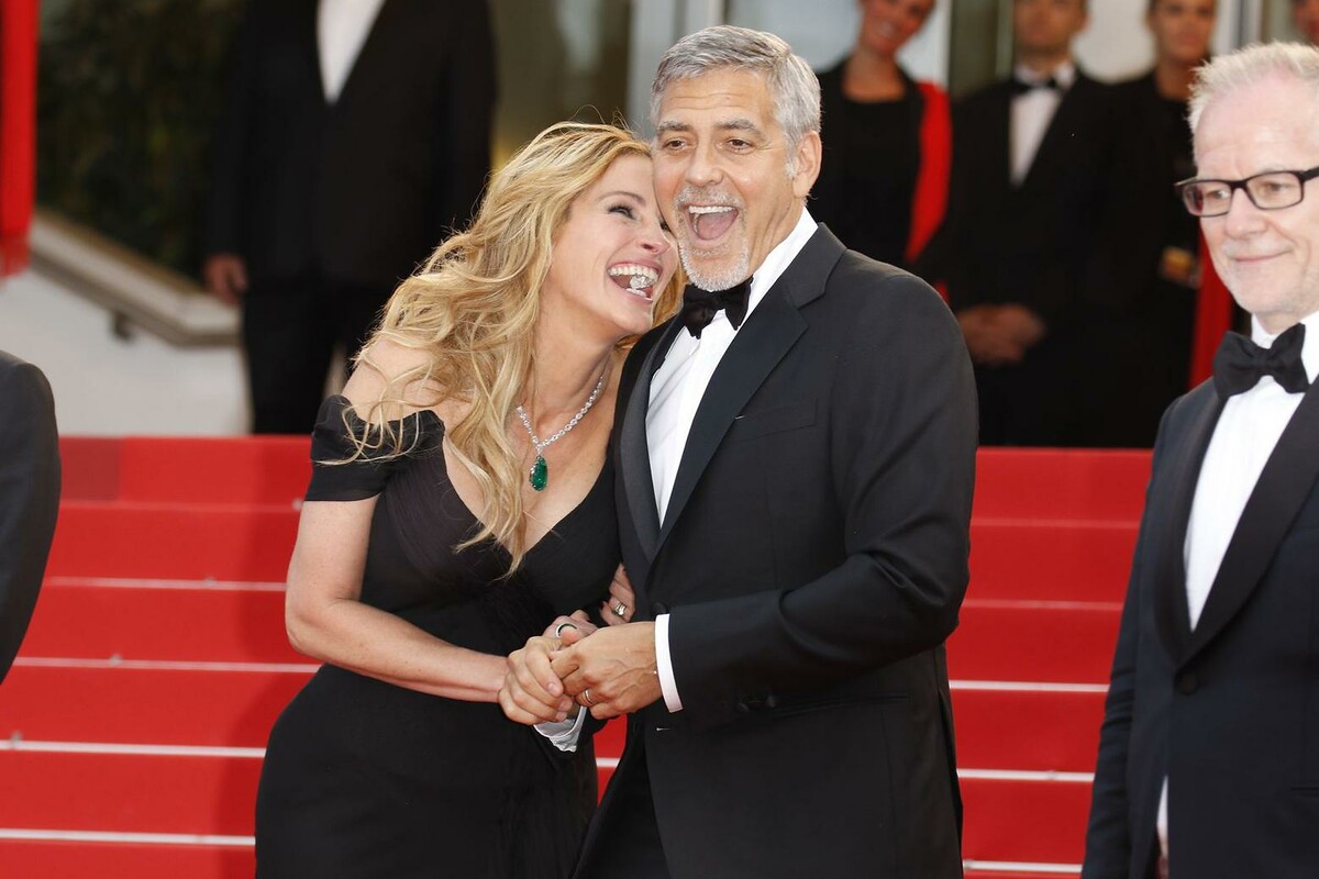  Джулия Робертс и Джордж Клуни играют бывших в комедии «Билет в рай»